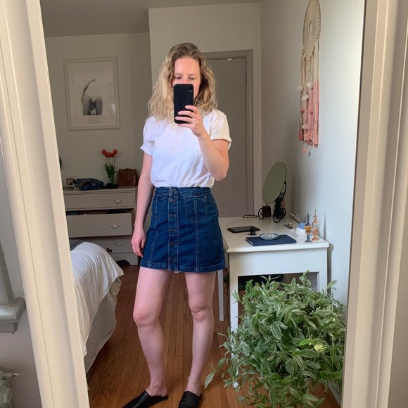 Topshop Denim Button Up Skirt - Picture 2 of 2